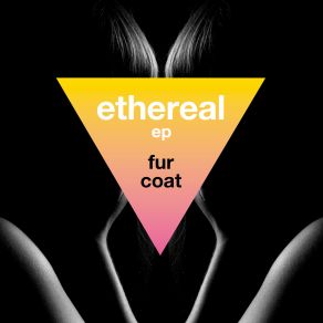 Download track Isolated Soundwaves (Original Mix) Fur Coat