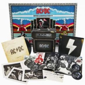 Download track It'S A Long Way To The Top (If You Wanna Rock 'N' Roll) AC / DC