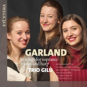 Download track A Ceremony Of Carols Op. 28: Interlude Trio Gilu