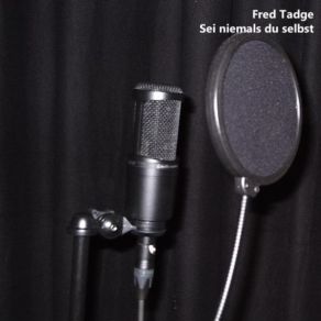 Download track Egal Fred Tadge
